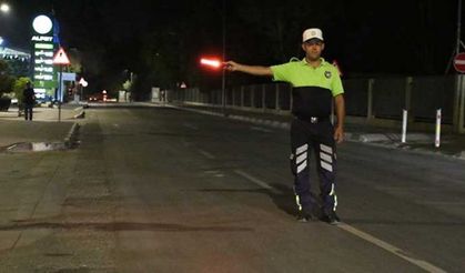 Trafikte 340 sürücü rapor edildi, 18 araç men edildi