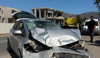 Kimliği meçhul sürücü iki yayaya çarptı… Yayalardan biri hayatını kaybetti, diğeri yoğun bakımda