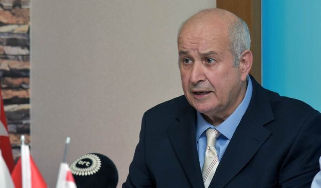 Aziz Gülbahar: Egemen eşitliğimizden vazgeçmek hatalıdır