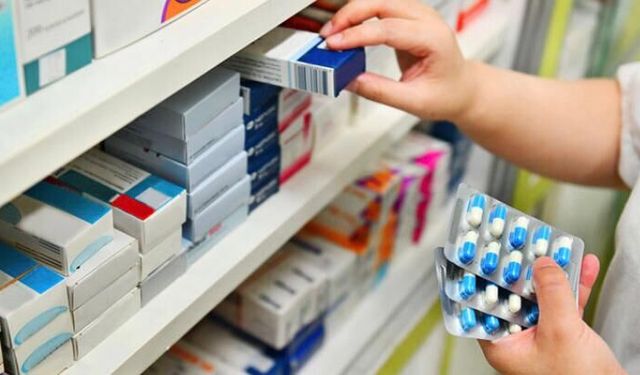 Eczanelerin yaz dönemi çalışma ve nöbet saatleri açıklandı