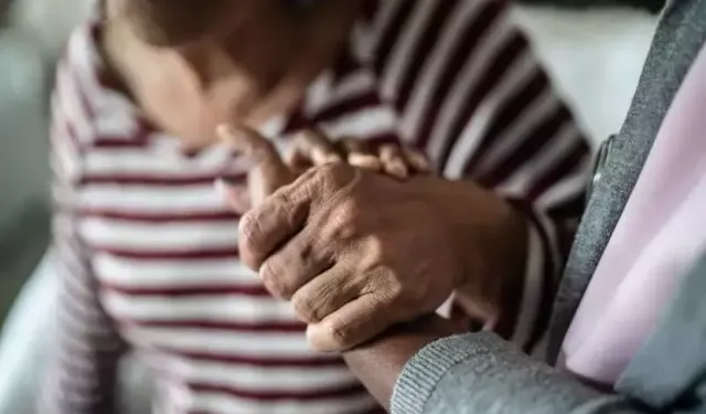 Kolesterol seviyesi sabit olmayan kişilerin demansa yakalanma riski daha yüksek