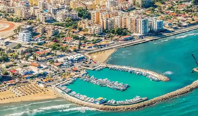 Güney Kıbrıs’a 2024 yılında gelen turist sayısının 4 milyonu aştığı belirtildi