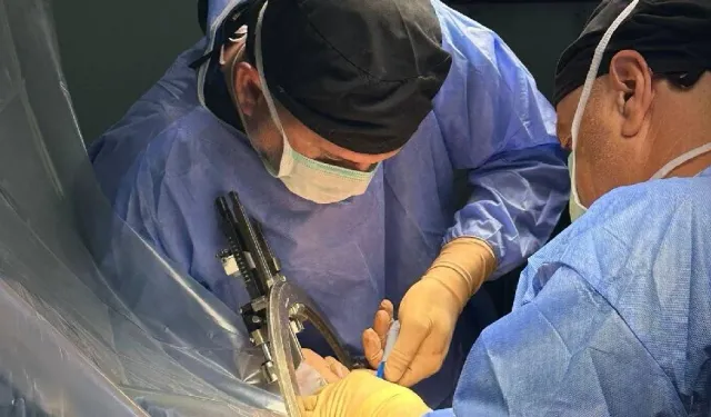 11’inci beyin pili ameliyatı başarıyla gerçekleştirildi