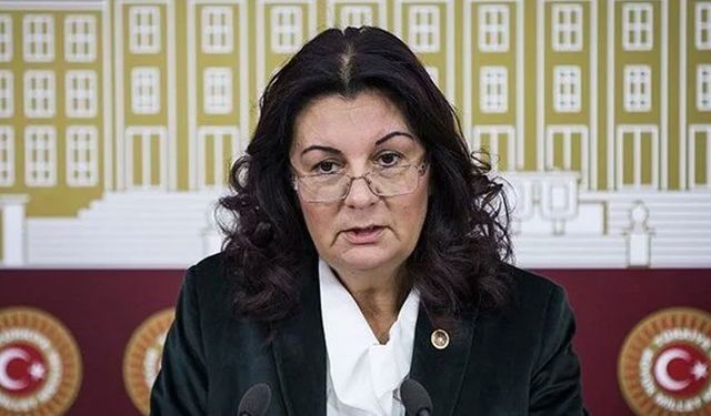 Eski CHP Bursa Milletvekili Lale Karabıyık yaşamını yitirdi