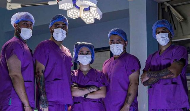 KKTC’de bir ilk: Narkoz altında dövme uygulaması başarıyla gerçekleştirildi