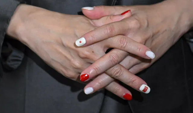 Japon Prensesi Mikasa'nın tırnakları dikkat çekti: Türk ve Japon bayraklarıyla süsledi