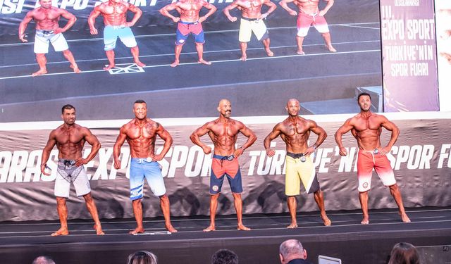 Vücut Geliştirme Federasyonu sporcuları Türkiye şampiyonasına katıldı