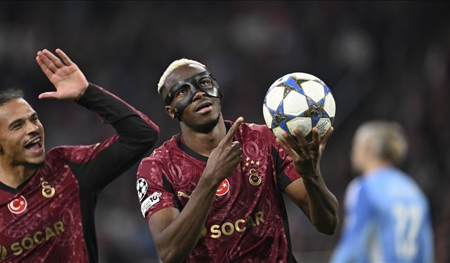 Victor Osimhen, Şampiyonlar Ligi'nde haftanın 11'ine seçildi