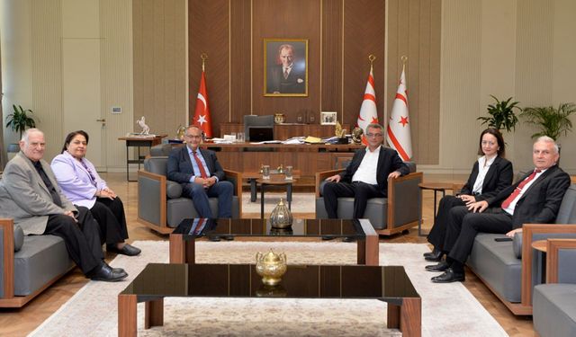 Cumhurbaşkanı Tufan Erhürman, Yayın Yüksek Kurulu yönetimini kabul etti