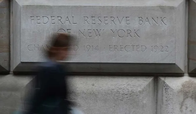 Fed politika faizini 25 baz puan indirdi