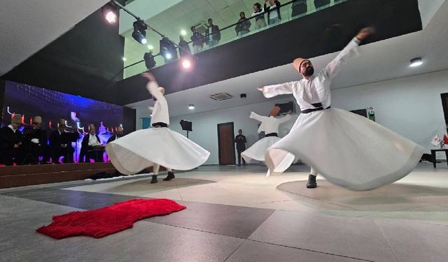 “Mevlânâ’yı Anma” etkinlikleri kapsamında Girne’de sema gösterileri yapıldı