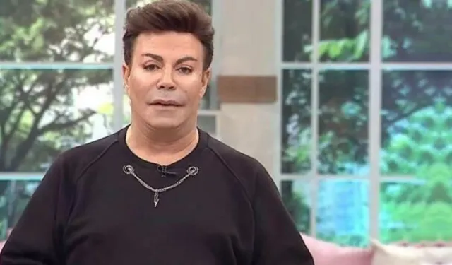 Ünlü şarkıcı Fatih Ürek hayatını kaybetti