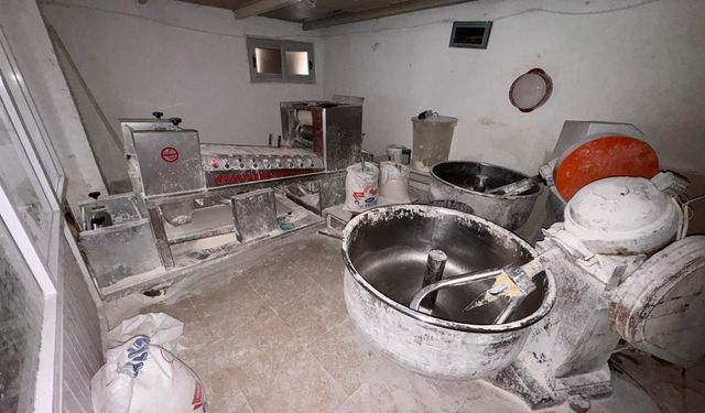 Mühürlü iş yerinin faaliyetine başka bölgede kaçak devam ettiği tespit edildi!