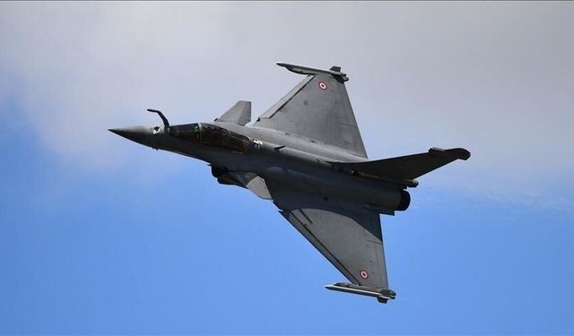 Antoniou: Fransız Rafale savaş uçakları Kıbrıs'a gelebilir