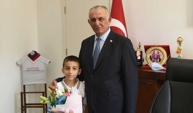 Basmaz: Tüm devlet okullarımızı özel okullarla yarışacak seviyeye getirirdim