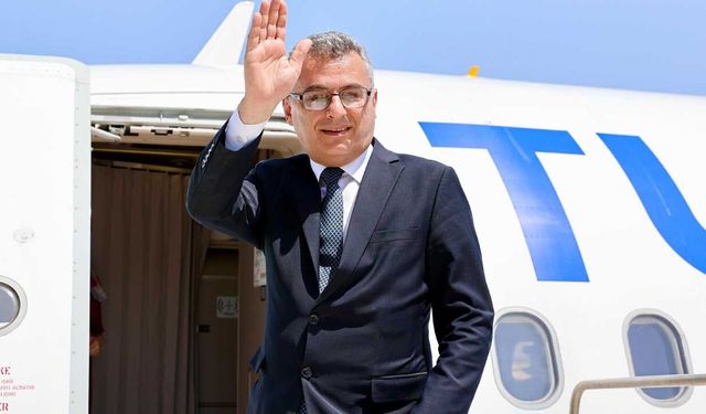 Erhürman, Antalya Diplomasi Forumu İçin Türkiye’ye Gitti