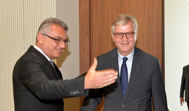 Erhürman, BM Yetkilisi Lacroix ile Görüştü