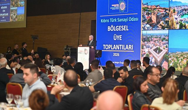 “Sanayici üretim yaparken birçok sorunla boğuşuyor”