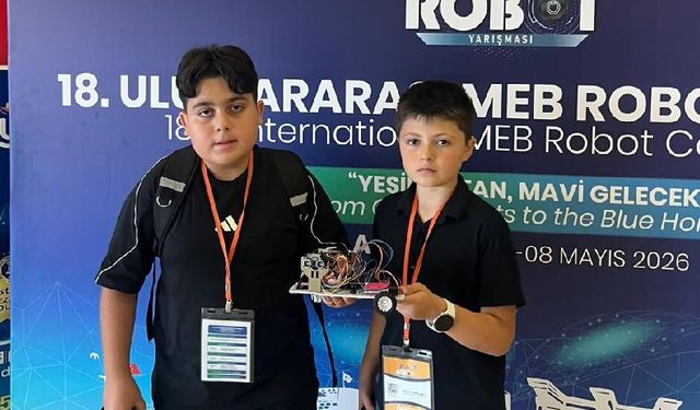 Hala Sultan İlahiyat Koleji öğrencileri Uluslararası MEB Robot Yarışması’nda ilk 10’a girdi