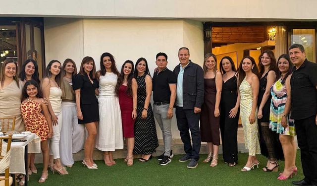 Şehit Hüseyin Ruso Ortaokulu’nda Üç Yıllık Yolculuk Muhteşem Geceyle Taçlandı