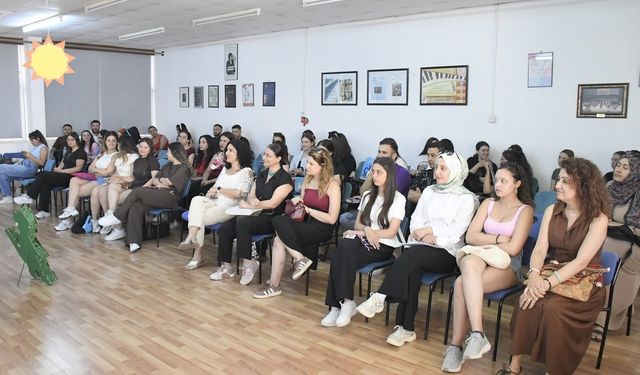 DAÜ’de okul öncesi öğretmenliği programı öğrencilerinden müzik dolu final
