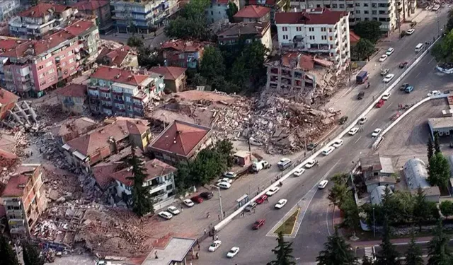 17 Ağustos depreminin 27. yılı: Saat 03.02’de hayat durdu