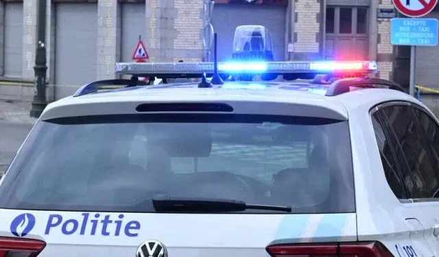 Brüksel'de polis merkezine silahlı saldırı düzenlendi