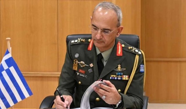 Yunanistan Milli Savunma Genelkurmay Başkanı Hupis Güney Kıbrıs’ta