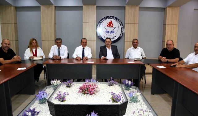 Ataoğlu’ndan Kamu-Sen’e ziyaret: Kamu çalışanlarının beklentileri masaya yatırıldı