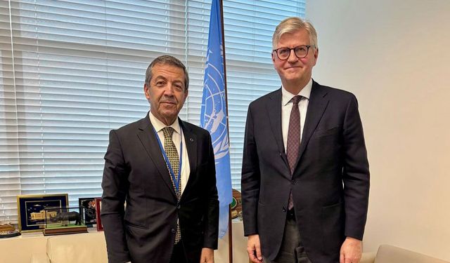 Ertuğruloğlu, DiCarlo ve Lacroix ile görüştü