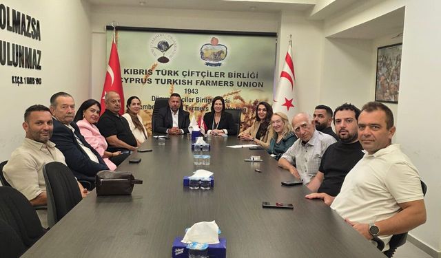 CTP Genel Başkanı İncirli, Çiftçiler Birliği'ni ziyaret etti