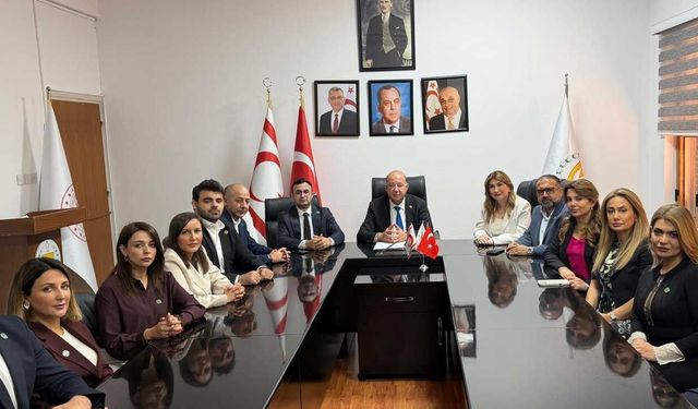 Dinçyürek: Azerbaycan ile sağlık alanındaki iş birliğimizi somut projelere dönüştürmek istiyoruz