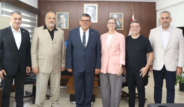 Berova, Kıbrıs Türk İşverenler Sendikası heyetini kabul etti