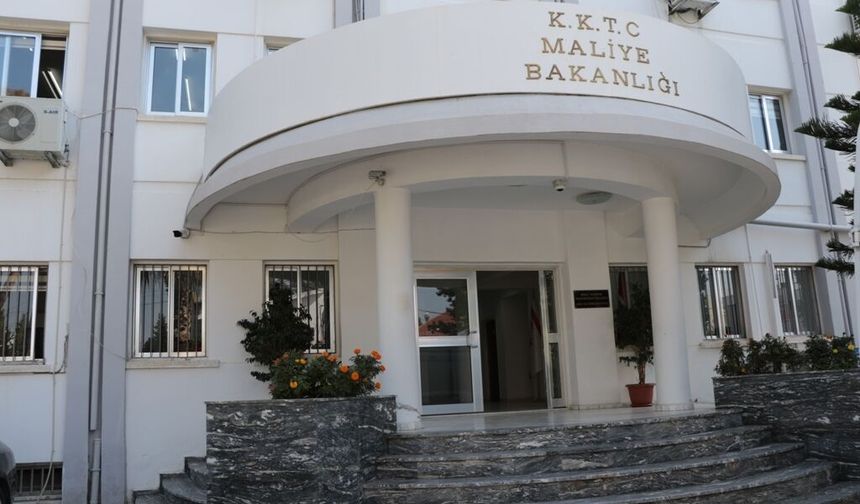 Maliye Bakanlığı ağır bir borç sarmalı içerisinde!