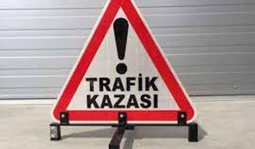 Gazimağusa Devlet Hastanesi’nin çevre duvarına çarptı… Kazada, 2 kişi yaralandı