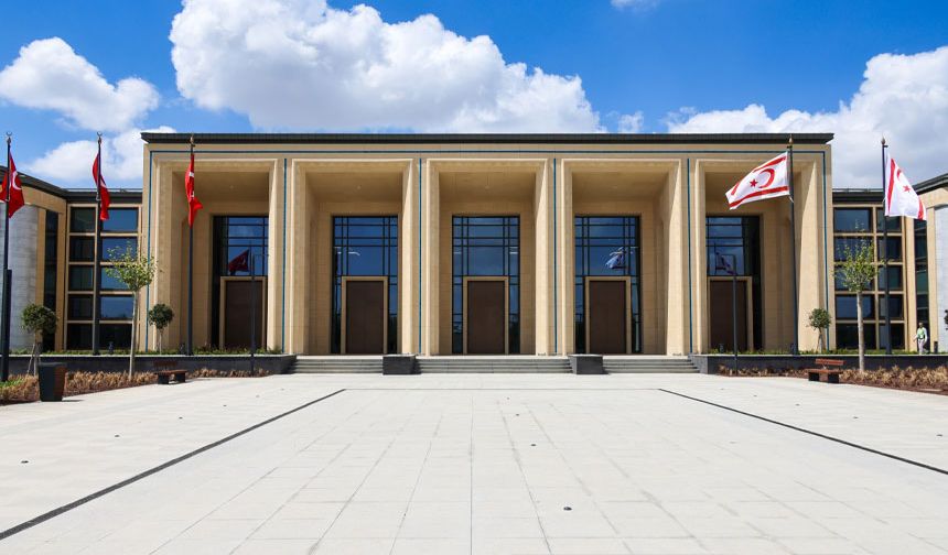 Bütçe maratonunda 8’inci gün…Meclis toplandı