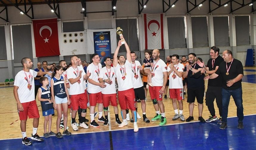 6’ncı Polis Basketbol Turnuvası’nın şampiyonu Lefkoşa Polis Müdürlüğü Takımı!