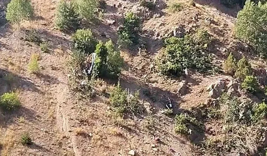 Sivas'ta işçi minibüsü uçuruma yuvarlandı: 3 ölü, 4'ü ağır 18 yaralı