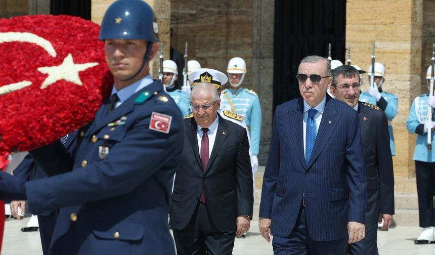 Cumhurbaşkanı Erdoğan: Türkiye'yi bölgesinde kutupbaşı yapacağız