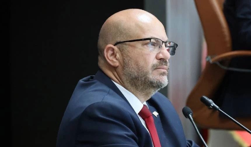 Küçük: Geleceğimizi Dijital Tehlikelere Teslim Etmeyeceğiz