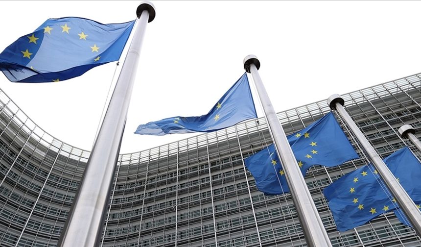 AB yapay zeka kurallarını ertelemeyi planlıyor