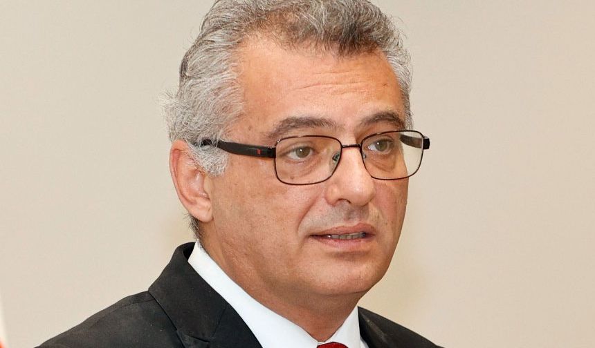 Erhürman Rum basınının iddialarına yanıt verdi, şeffaflık vurgusu yaptı