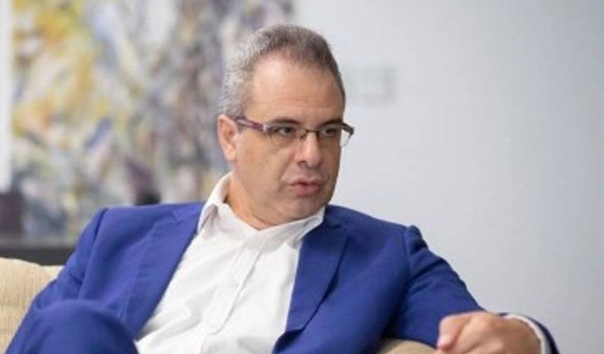 Rum Müzakereci Menelau'dan Kıbrıs Türk tarafına “oyalama” suçlaması