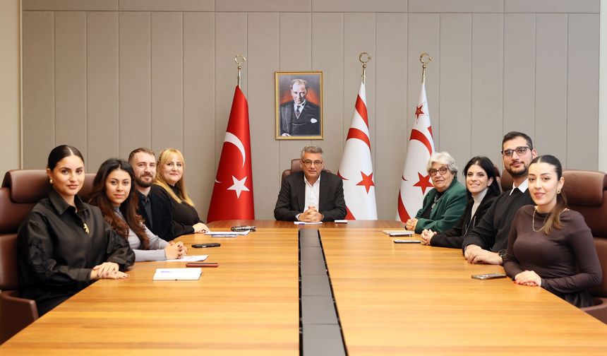 Cumhurbaşkanı Erhürman, Psikologlar Derneği heyetini kabul etti