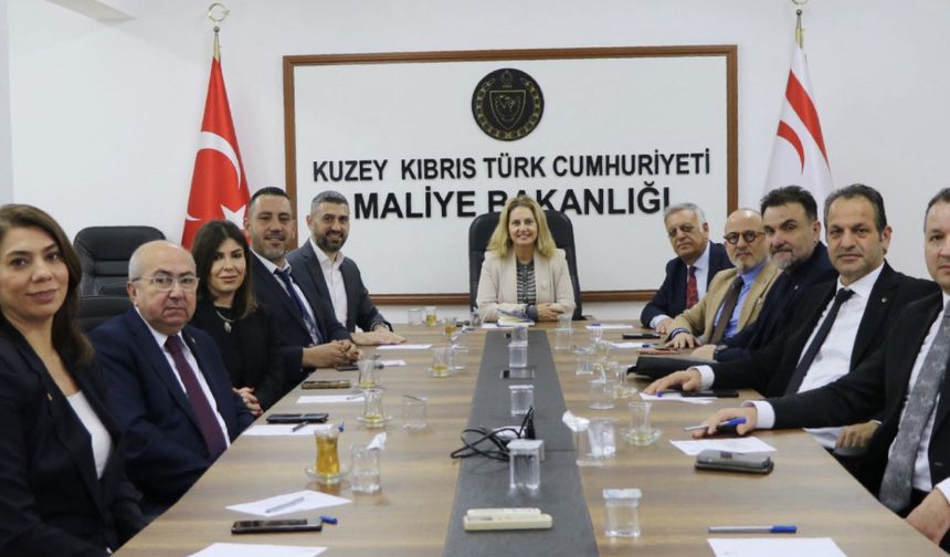 Hüdaverdi, Türkiye ve KKTC sigorta sektörü temsilcilerini kabul etti