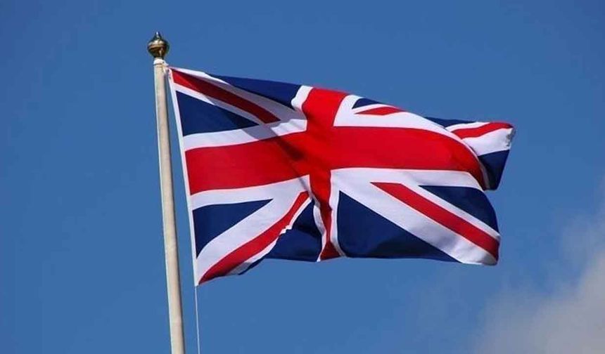 İngiltere'nin, İran'a yönelik olası saldırıda ABD'ye üslerini kullanma izni vermediği iddia edildi