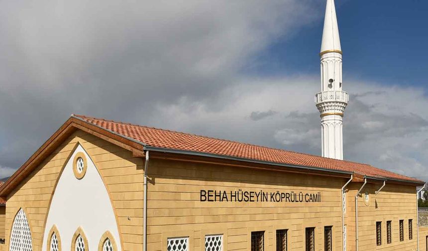 Beha Hüseyin Köprülü Camii düzenlenen törenle ibadete açıldı