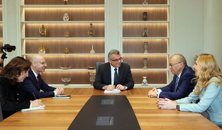 Erhürman, Romanya’nın Kıbrıs Büyükelçisi Mihalache’yi kabul etti