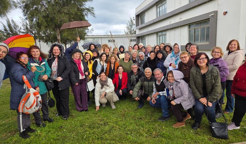DAÜ 60+ İleri Yaş Gelişim/Tazelenme Üniversitesi öğrencileri fidan dikim etkinliği düzenledi