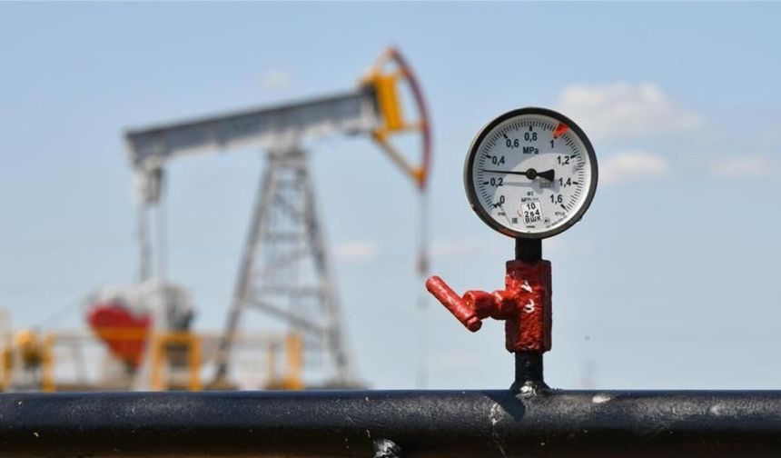 Petrol haftayı yükselişle kapatmaya hazırlanıyor